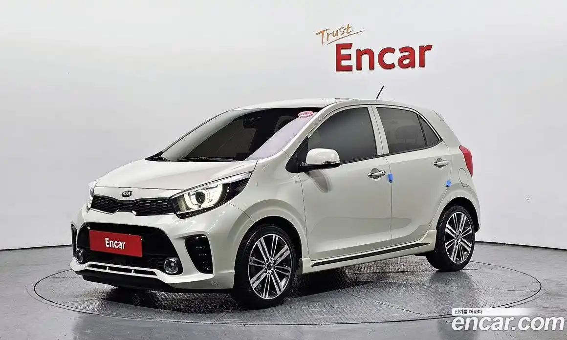 Kia Morning 2018 1.0 Автомат в Москве № 1245355, фото 1