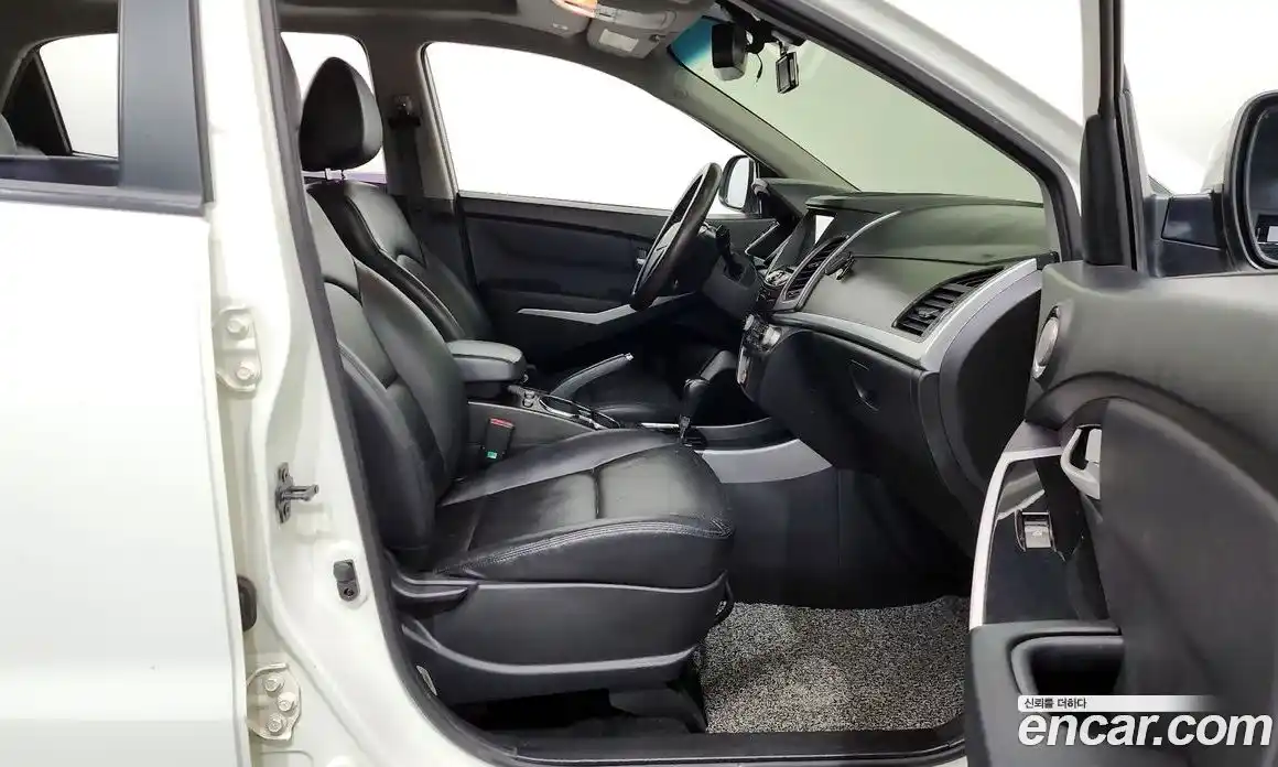 SsangYong Korando 2015 2.0 гидро в Москве № 1246380, фото 11