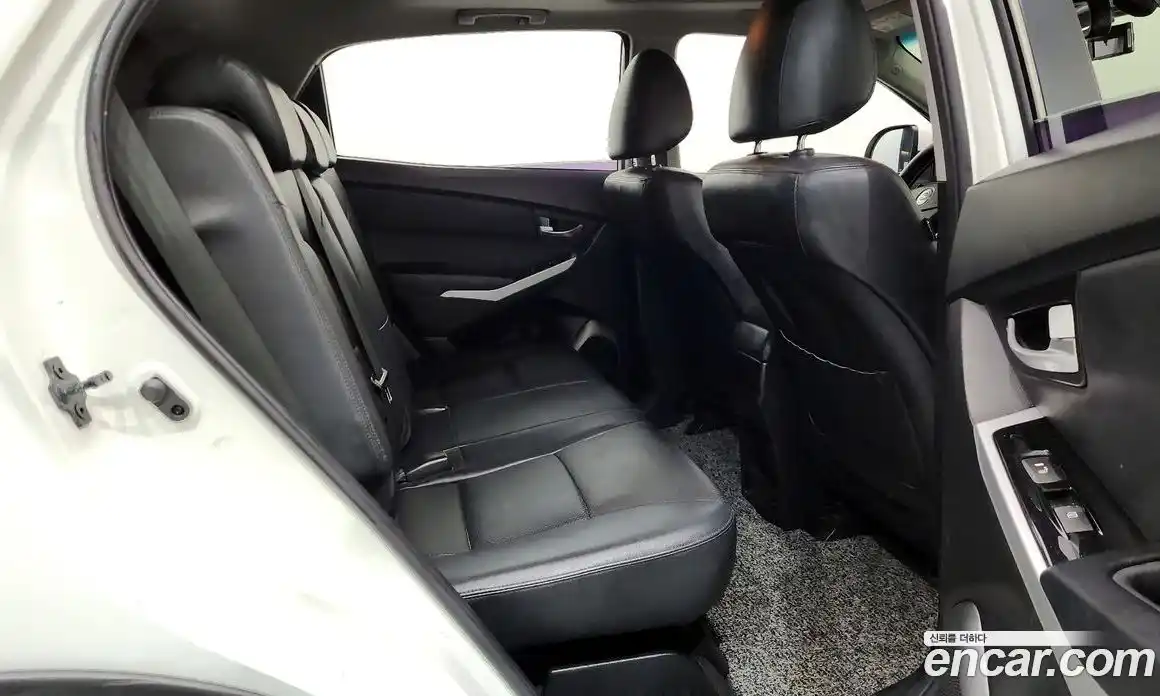 SsangYong Korando 2015 2.0 гидро в Москве № 1246380, фото 12