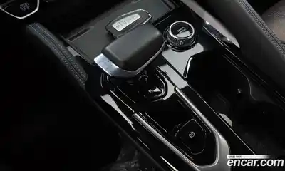 Renault Grand Koleos 2024 2.0 гидро в Москве № 1247117, миниатюра 9