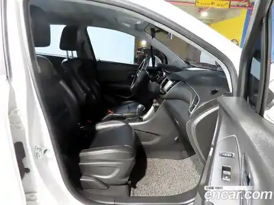 Chevrolet Trax 2017 1.4 Автомат в Москве № 1247359, миниатюра 11