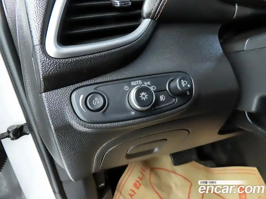 Chevrolet Trax 2017 1.4 Автомат в Москве № 1247359, фото 14