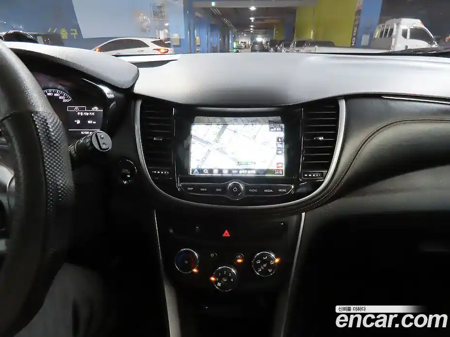 Chevrolet Trax 2017 1.4 Автомат в Москве № 1247359, фото 18