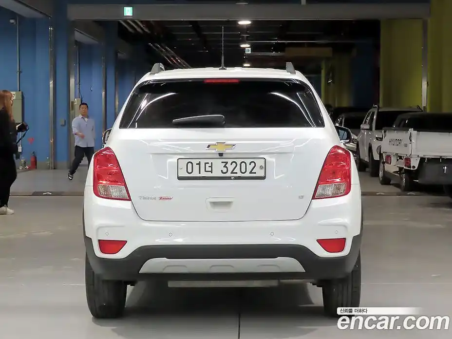 Chevrolet Trax 2017 1.4 Автомат в Москве № 1247359, фото 4
