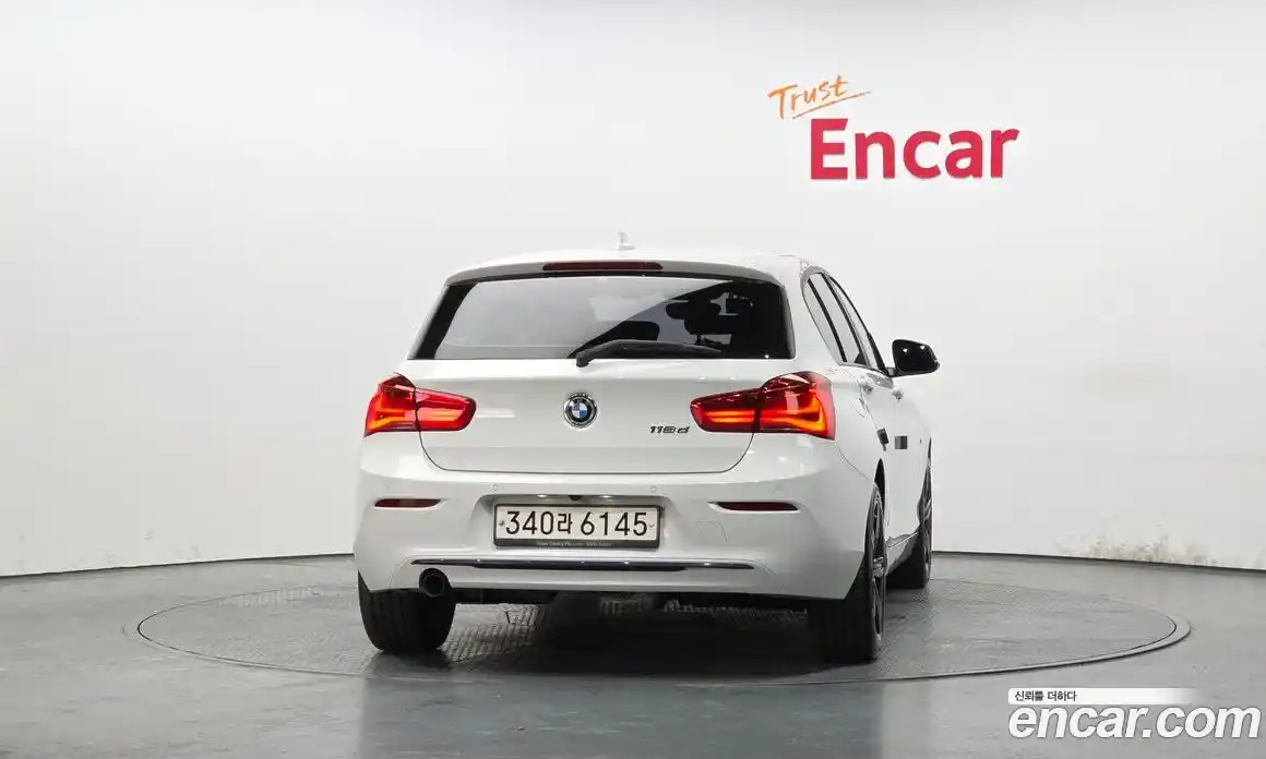 BMW 1-Series 2016 2.0 гидро в Москве № 1248066, фото 4