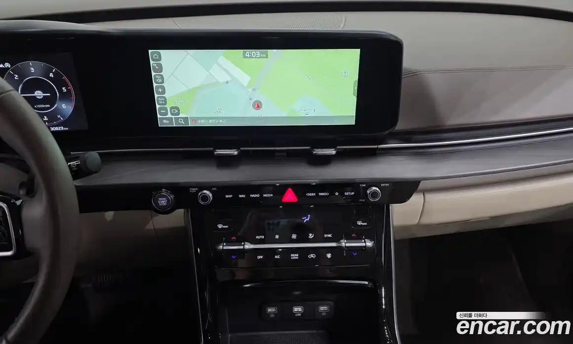 Kia Canival 2022 2.2 Автомат в Москве № 1248336, фото 14