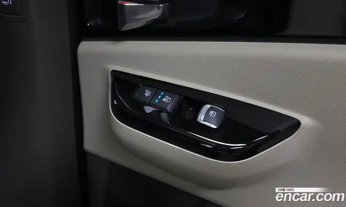 Kia Canival 2022 2.2 Автомат в Москве № 1248336, фото 19