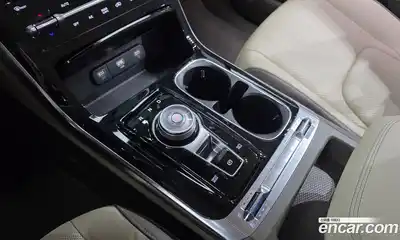 Kia Canival 2022 2.2 Автомат в Москве № 1248336, миниатюра 9