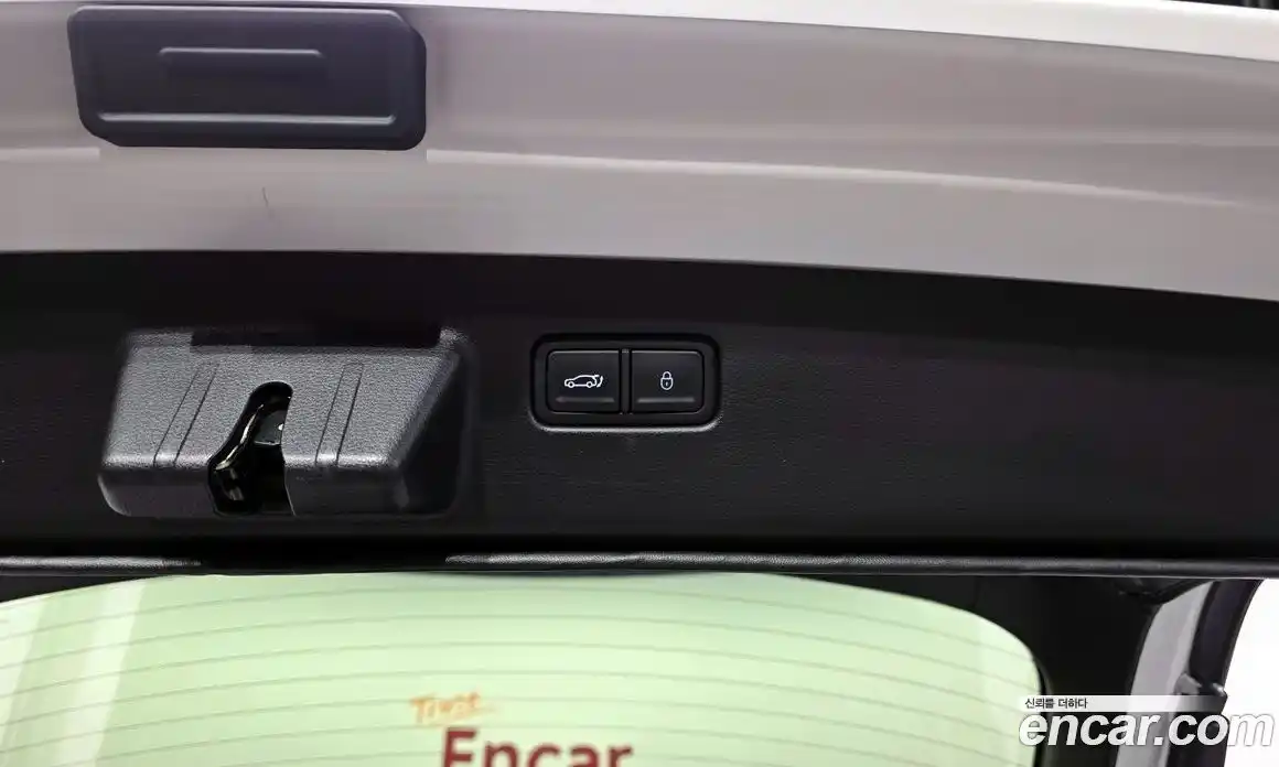 Genesis GV60 2021 0.1 Автомат в Москве № 1248407, фото 20