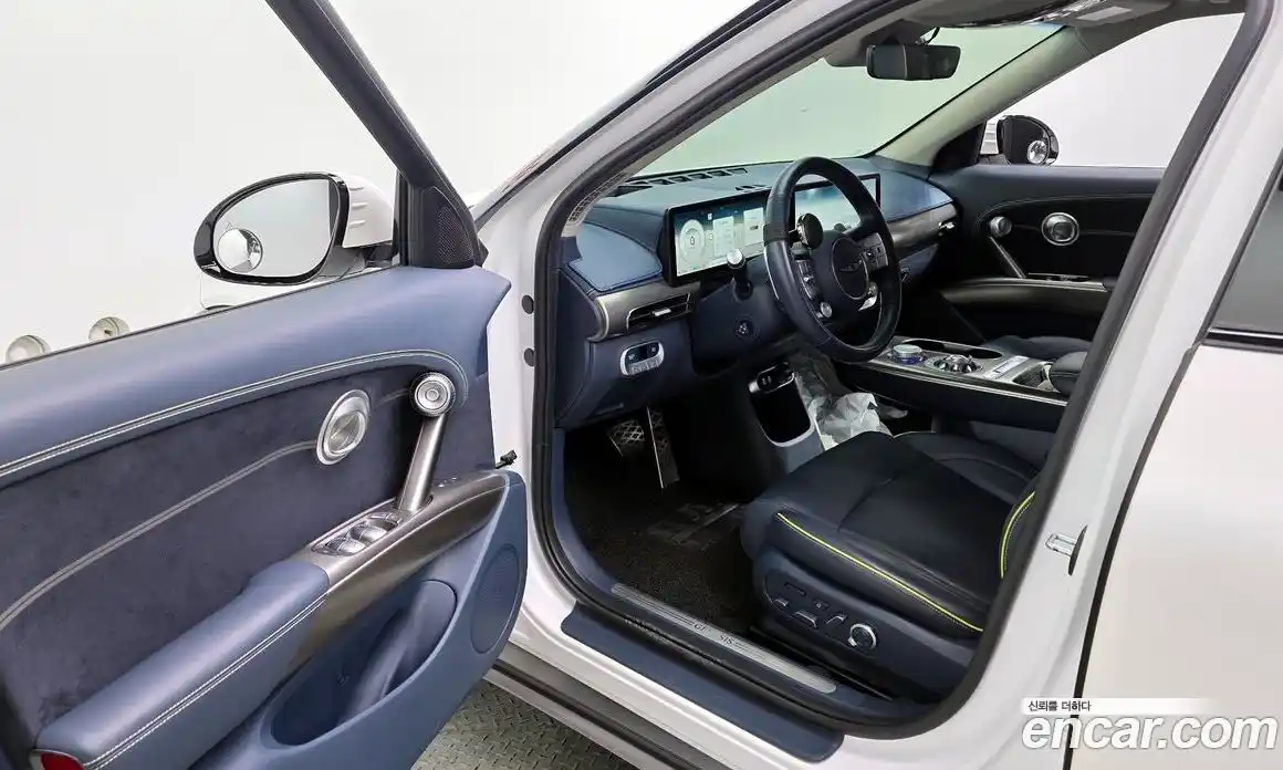 Genesis GV60 2021 0.1 Автомат в Москве № 1248407, фото 10