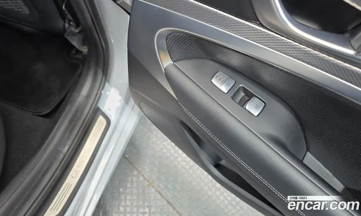 Genesis G70 2021 2.0 Автомат в Москве № 1248456, фото 19