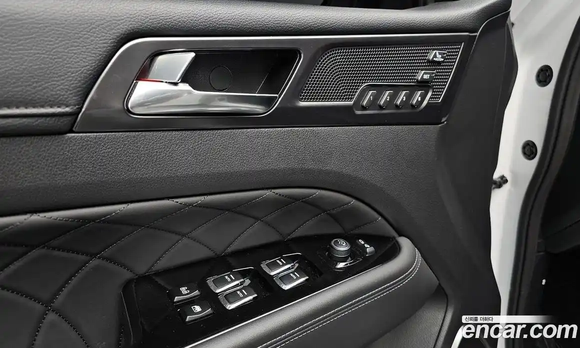 SsangYong Rexton 2023 2.2 Автомат в Москве № 1248567, фото 17