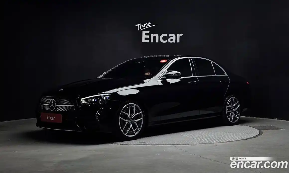 Mercedes-Benz E-Class 2021 1.9 гидро в Москве, фото 1