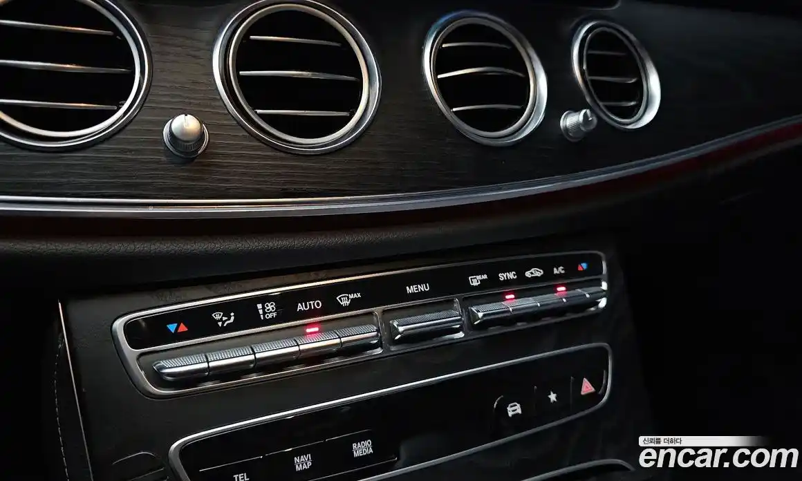 Mercedes-Benz E-Class 2021 1.9 гидро в Москве, фото 16