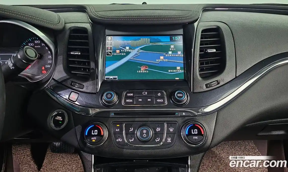 Chevrolet Impala 2019 2.5 Автомат в Москве № 1249352, фото 17