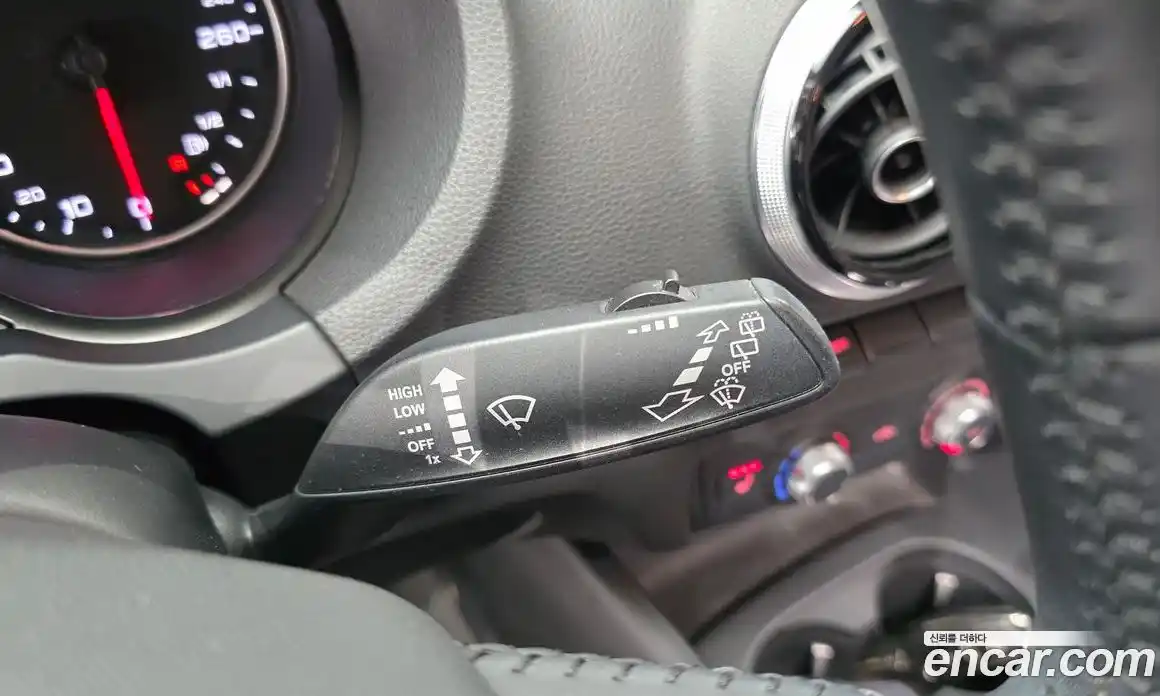 Audi A3 2015 1.6 гидро в Москве № 1249426, фото 18