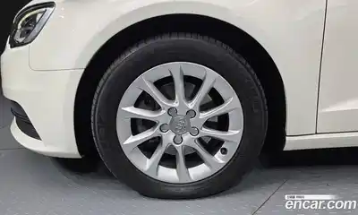 Audi A3 2015 1.6 гидро в Москве № 1249426, миниатюра 5