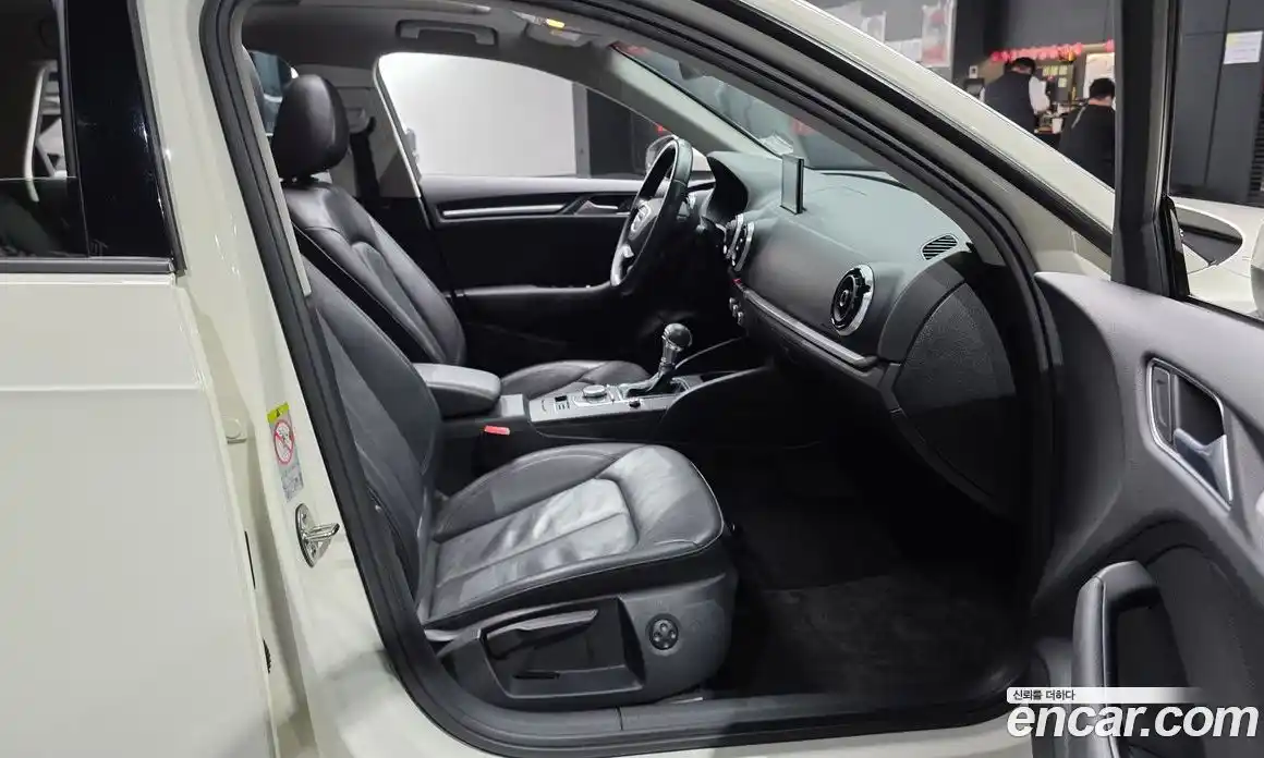 Audi A3 2015 1.6 гидро в Москве № 1249426, фото 10