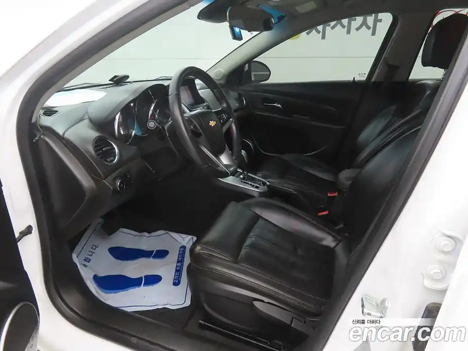 Chevrolet Cruze 2013 1.8 Автомат в Москве № 1249606, фото 13