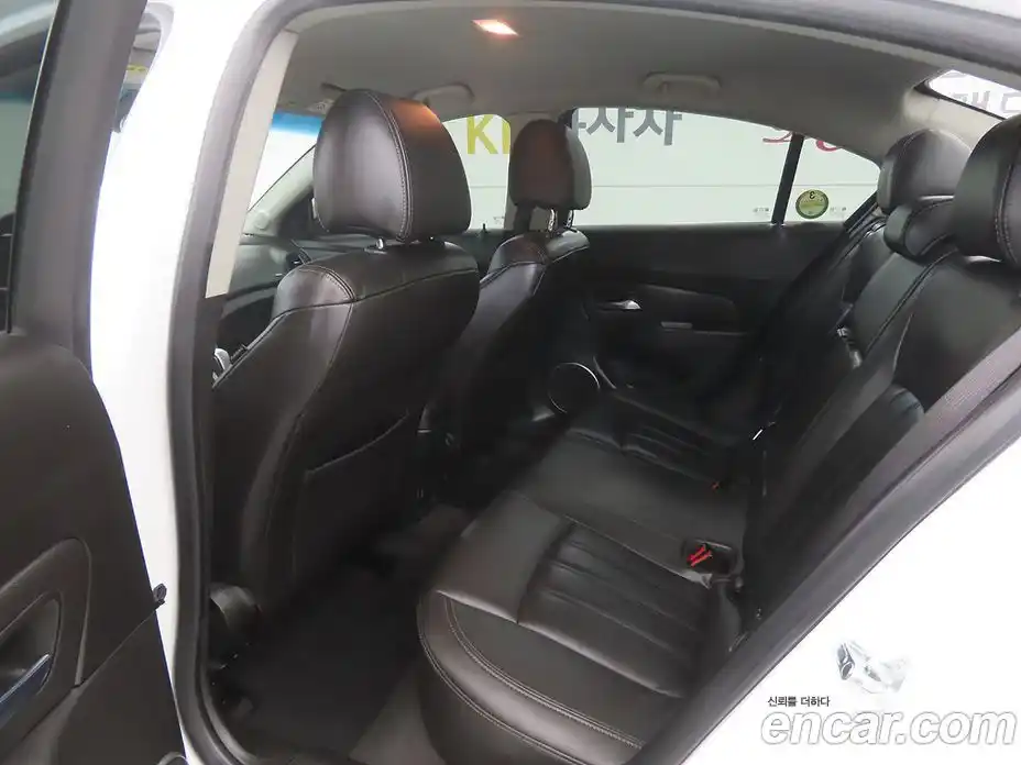 Chevrolet Cruze 2013 1.8 Автомат в Москве № 1249606, фото 14