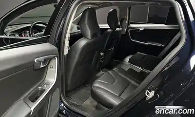 Volvo V60 2016 2.0 гидро в Москве № 1250052, миниатюра 12
