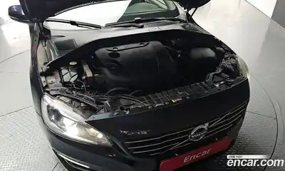 Volvo V60 2016 2.0 гидро в Москве № 1250052, миниатюра 6