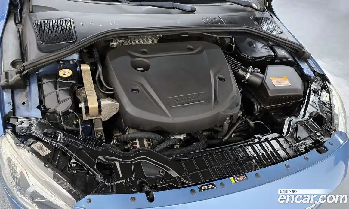 Volvo V60 2015 2.0 гидро в Москве № 1250063, фото 6