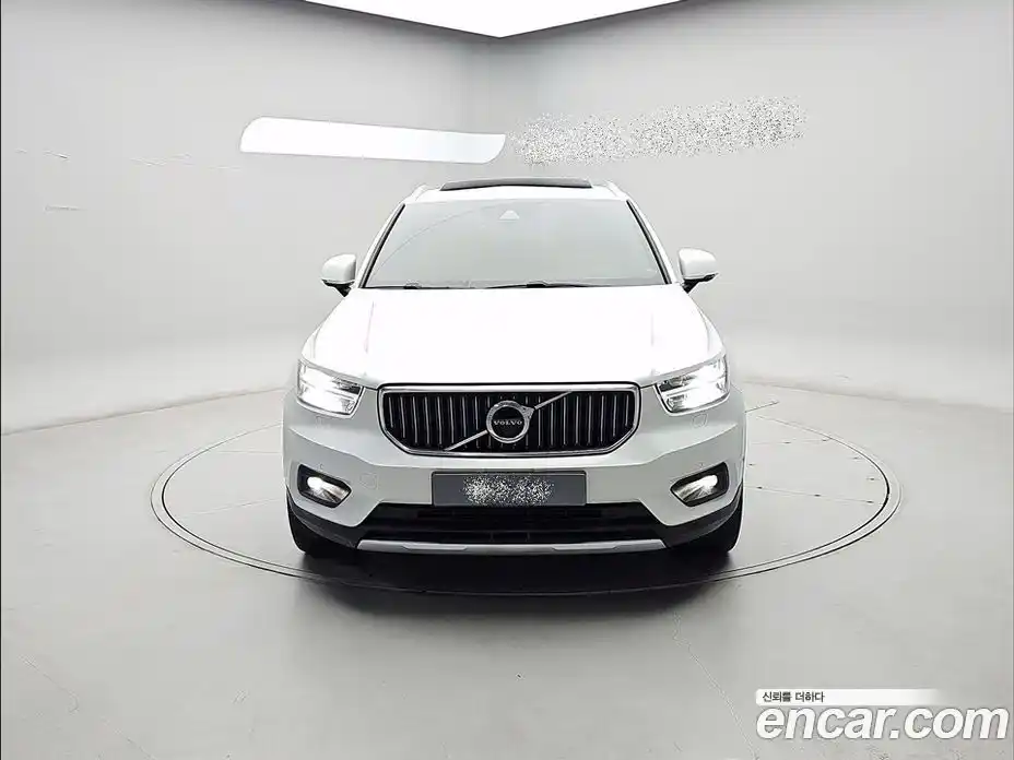 Volvo XC40 2020 2.0 гидро в Москве № 1250297, фото 2