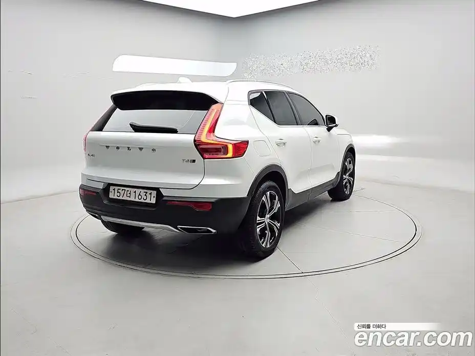 Volvo XC40 2020 2.0 гидро в Москве № 1250297, фото 4