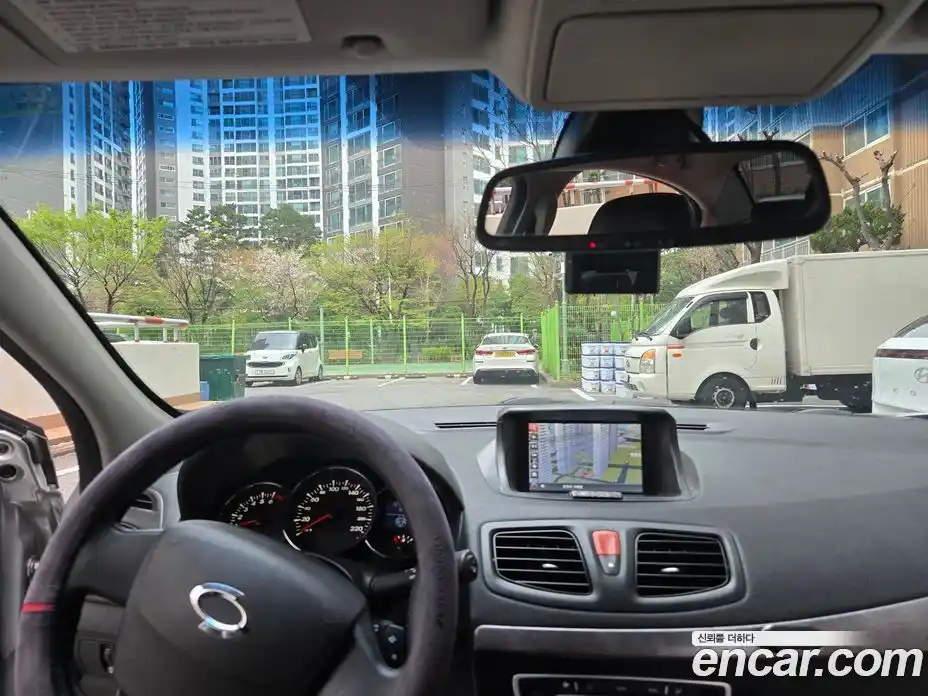 Renault SM3 2010 1.6 гидро в Москве № 1250525, фото 10