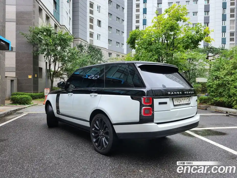 Land Rover Range-Rover 2016 4.4 гидро в Москве № 1250670, фото 4