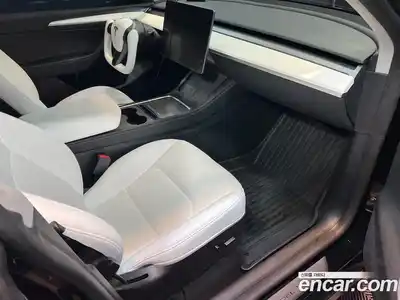 Tesla Model Y 2022 гидро в Москве № 1251024, миниатюра 9