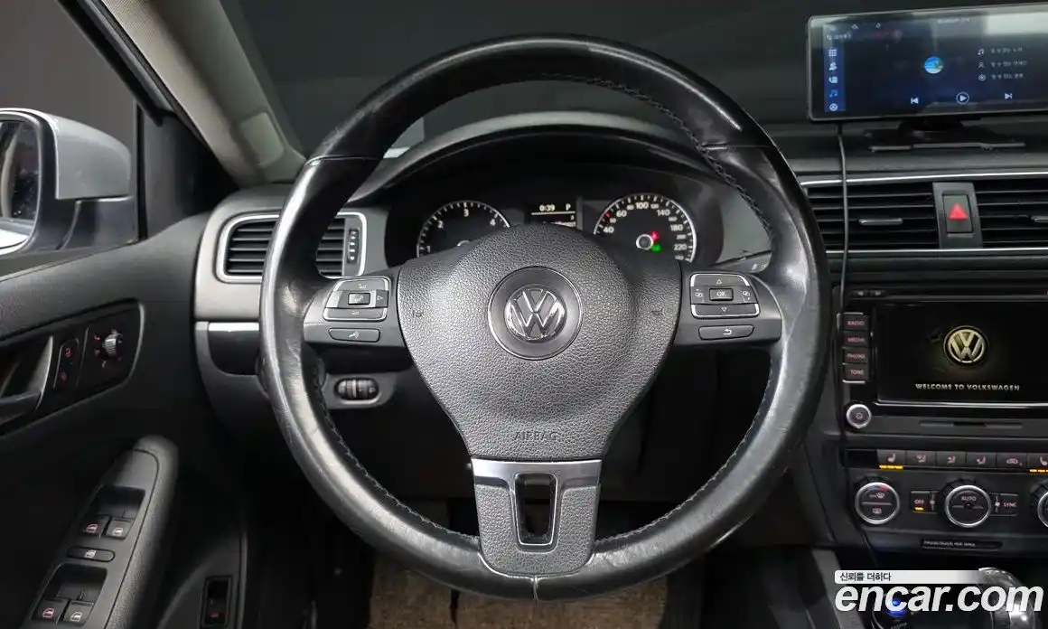 Volkswagen Jetta 2013 2.0 гидро в Москве № 1251450, фото 14