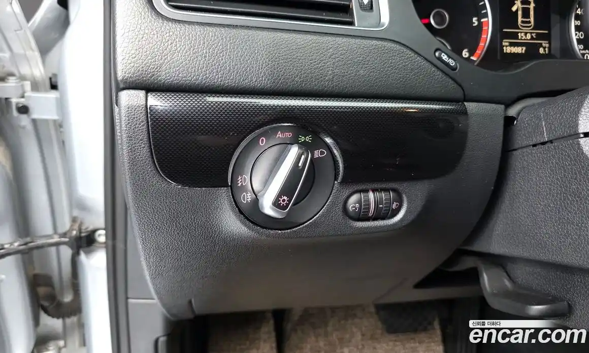 Volkswagen Jetta 2013 2.0 гидро в Москве № 1251450, фото 19