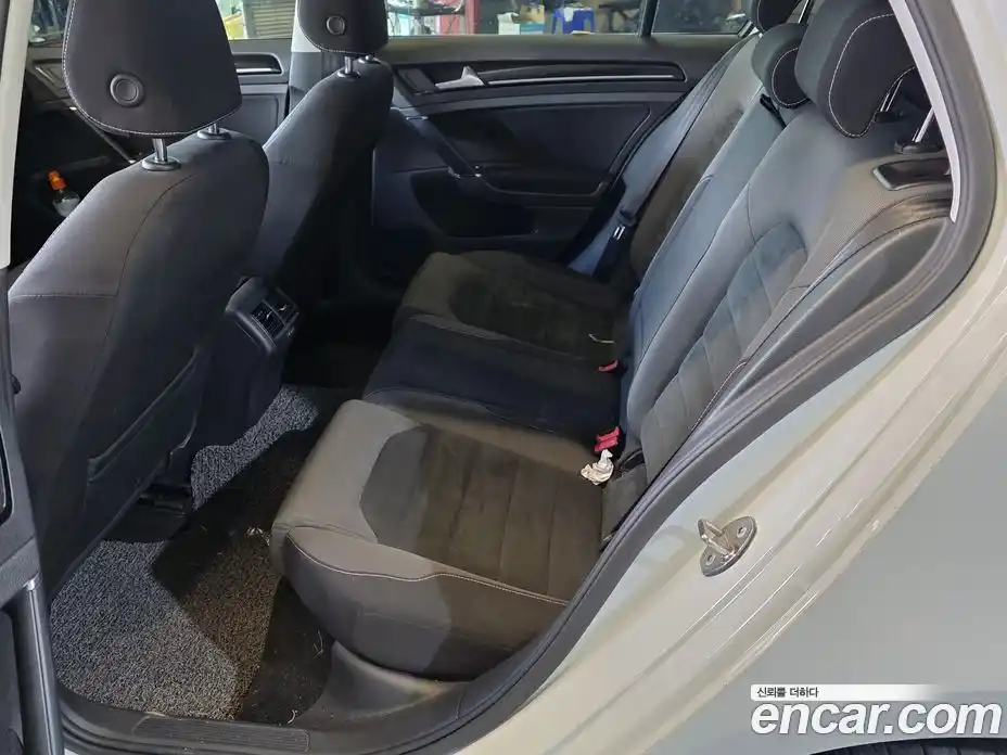 Volkswagen Golf 2015 2.0 гидро в Москве № 1251564, фото 13