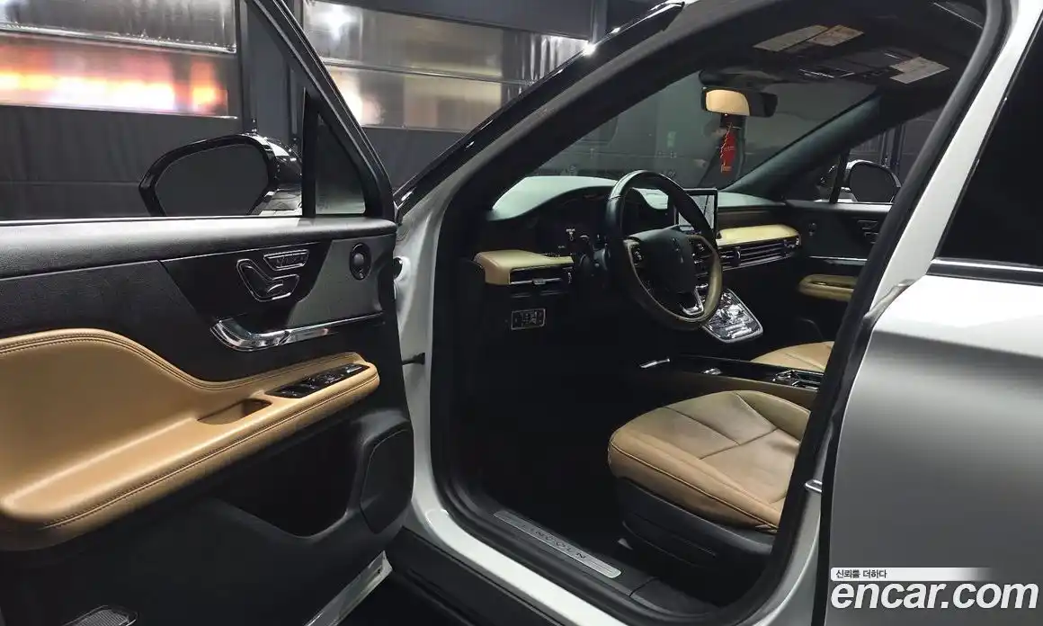 Lincoln Corsair 2021 2.0 гидро в Москве № 1253097, фото 10