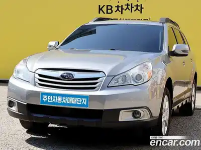 Subaru Outback, 2011