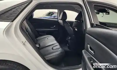 Hyundai Avante 2024 1.6 гидро в Москве № 1278019, миниатюра 12