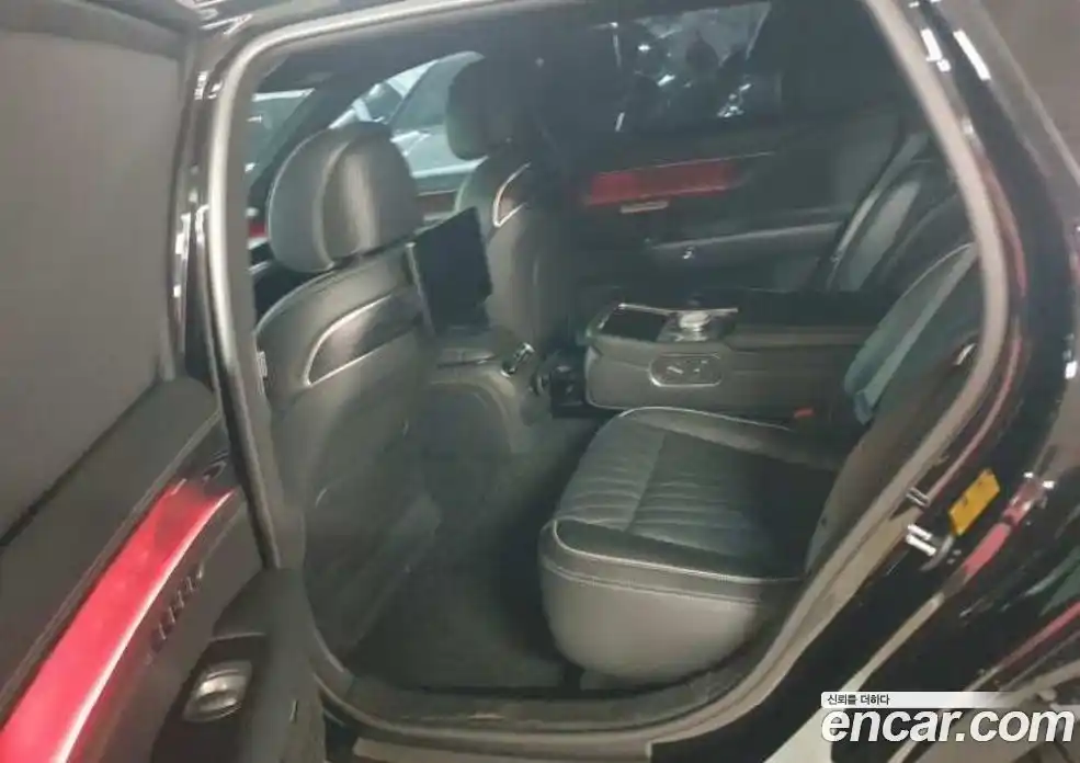 Genesis G90 2023 3.5 Автомат в Москве № 1278333, фото 10