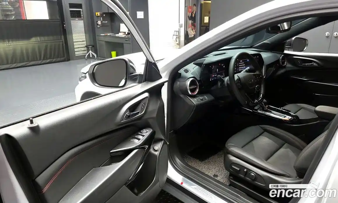 Chevrolet Trax 2024 1.2 Автомат в Москве № 1278555, фото 11