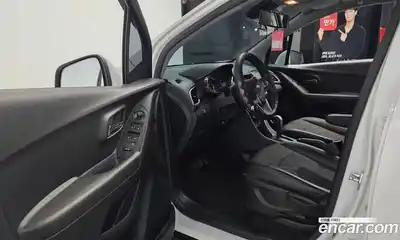 Chevrolet Trax 2017 1.4 Автомат в Москве № 1278689, миниатюра 10