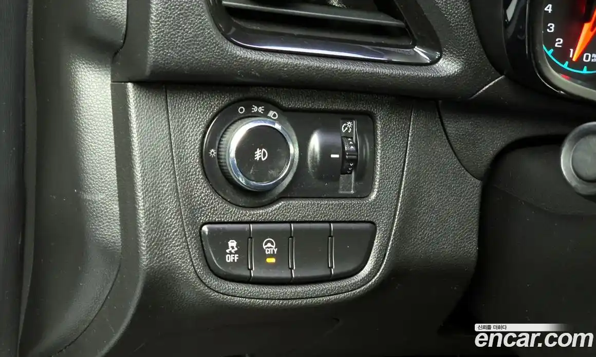 Chevrolet Spark 2016 1.0 гидро в Москве, фото 14