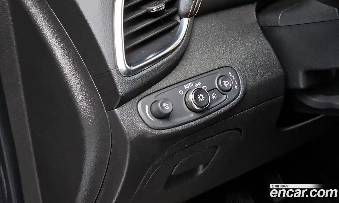 Chevrolet Trax 2018 1.4 Автомат в Москве № 1279081, фото 14