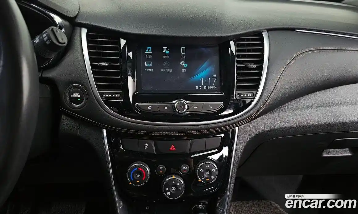 Chevrolet Trax 2018 1.4 Автомат в Москве № 1279081, фото 15