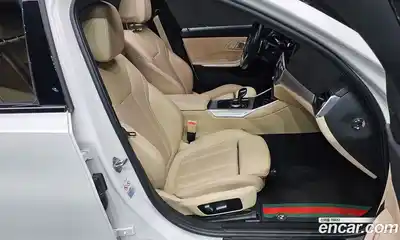 BMW 3-Series 2022 2.0 гидро в Москве № 1279254, миниатюра 10