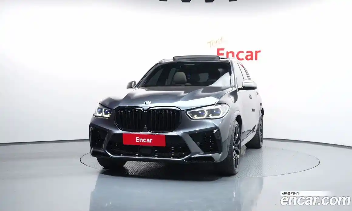 BMW X5 2022 4.4 гидро в Москве № 1279329, фото 3