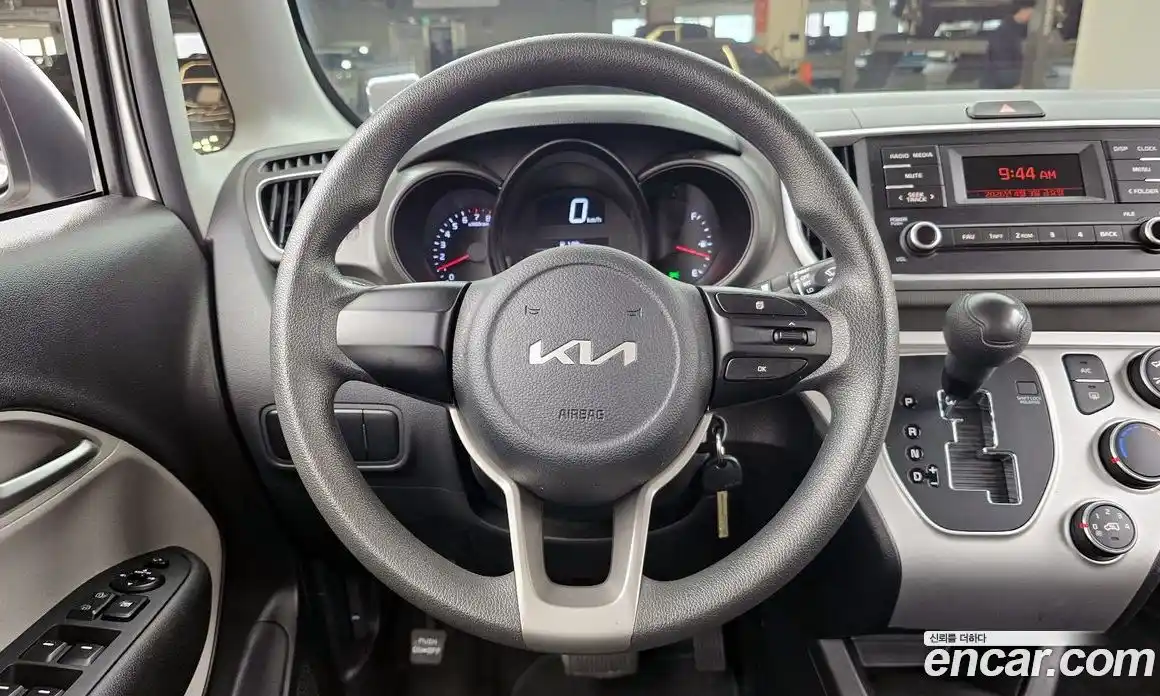 Kia Ray 2022 1.0 Автомат в Москве № 1279482, фото 13