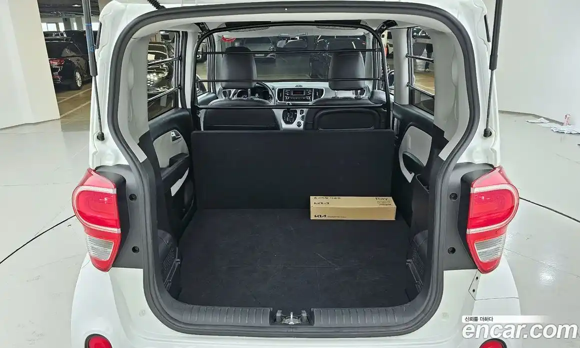 Kia Ray 2022 1.0 Автомат в Москве № 1279482, фото 20