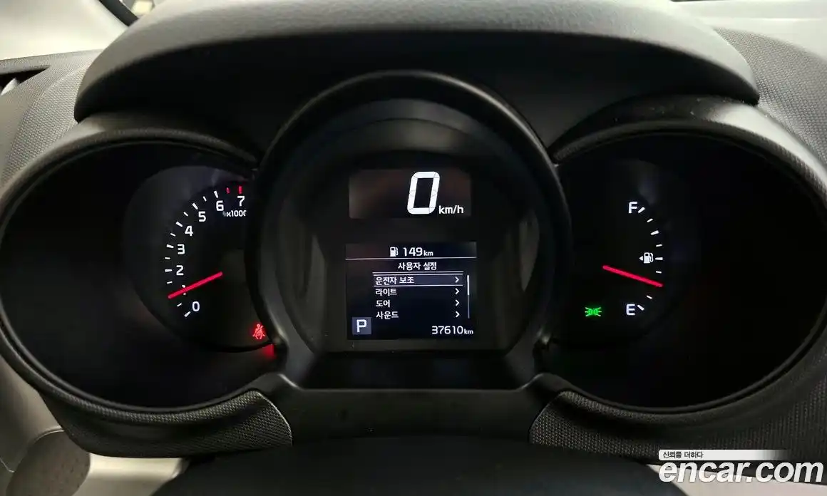 Kia Ray 2022 1.0 Автомат в Москве № 1279482, фото 8