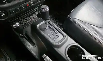 Jeep Wrangler 2016 3.6 гидро в Москве № 1279661, миниатюра 9